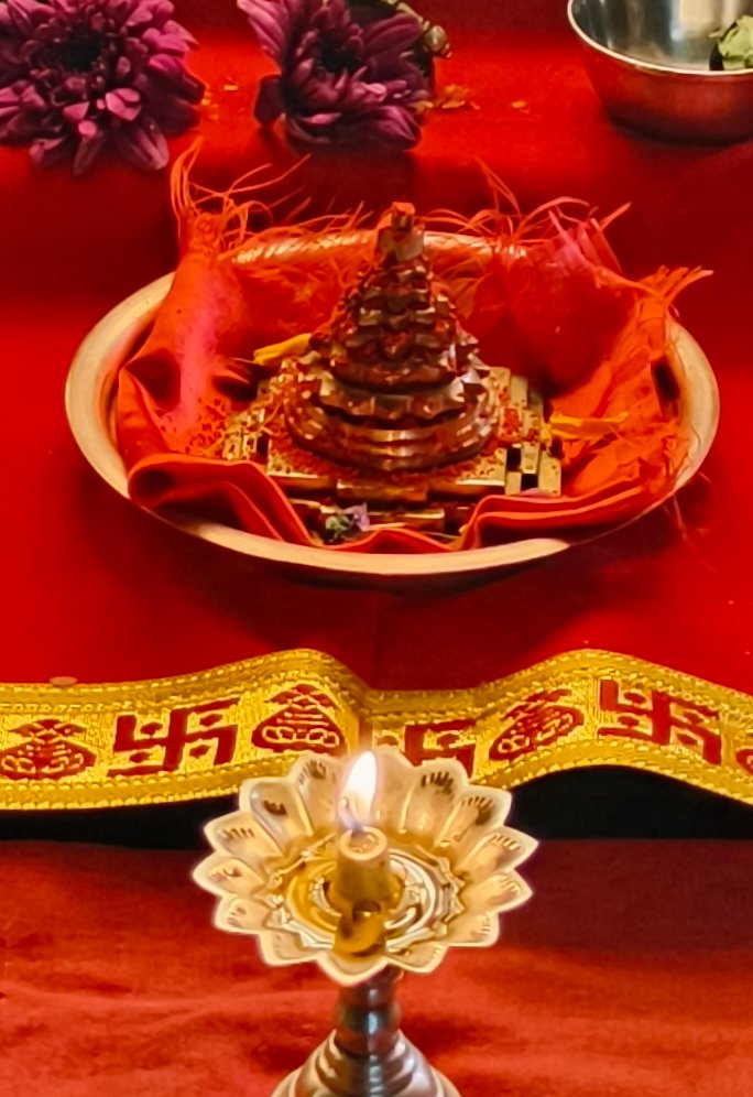 Abhimatrit Bageshwar Dham Meru Shree Yantra
